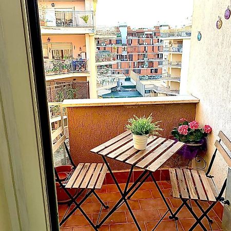 Apartamento Relax Zambrini Lido di Ostia Exterior foto