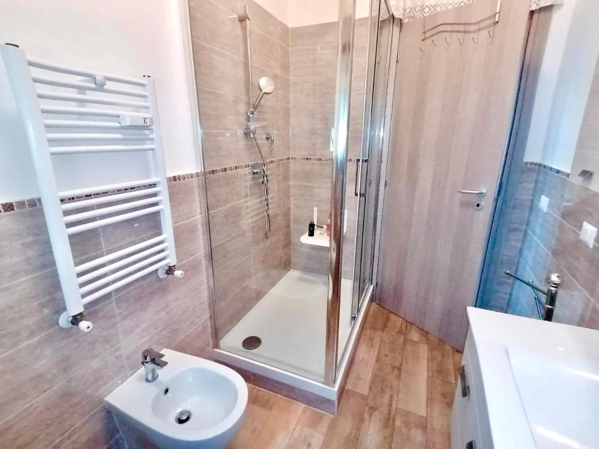 Apartamento Relax Zambrini Lido di Ostia Exterior foto